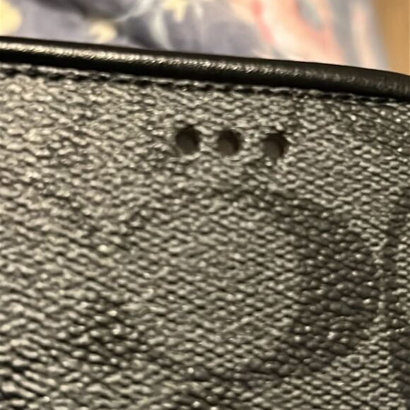 Signature Gray Phone Case with Strap - Picture 6 of 6